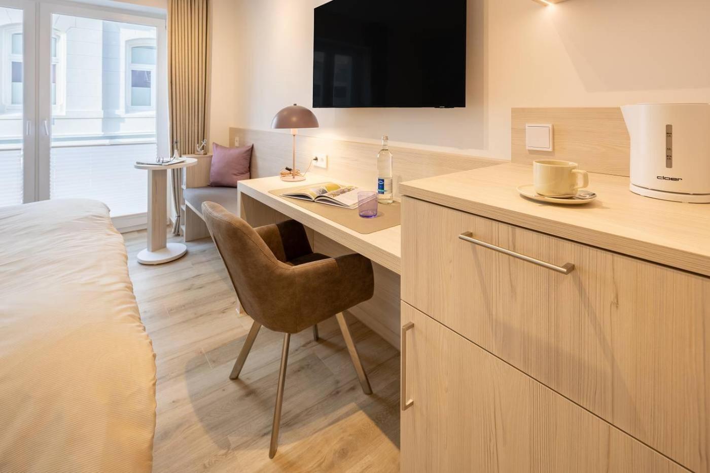 Hotel Stranddistel Norderney Esterno foto